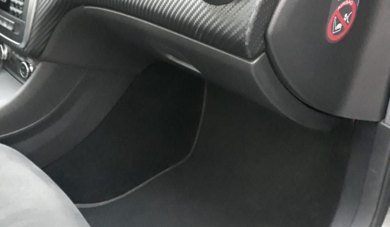 Mercedes Benz A200 AMG lleno