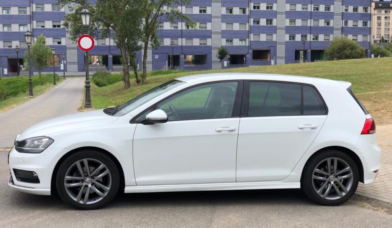 Volskwagen Golf VII R Line 2.0 TDI DSG lleno