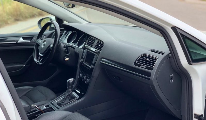 Volskwagen Golf VII R Line 2.0 TDI DSG lleno