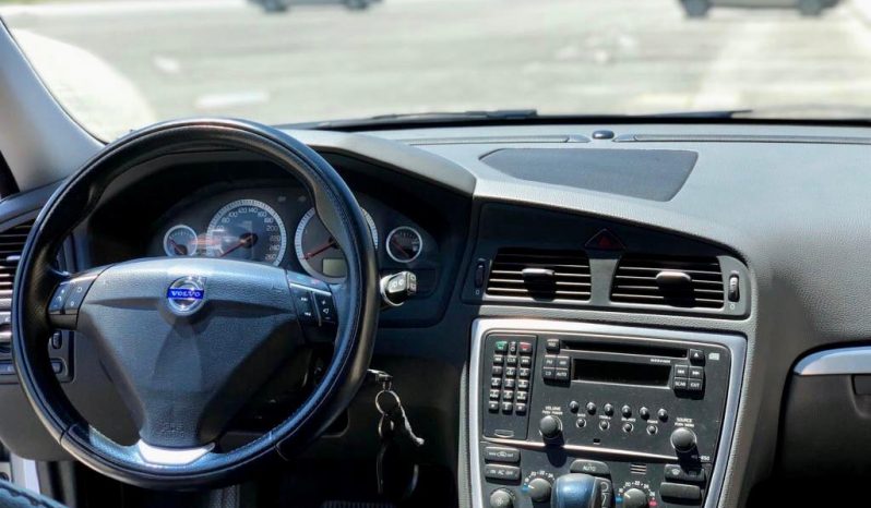 Volvo XC 70 2.4 D5 Momentum lleno