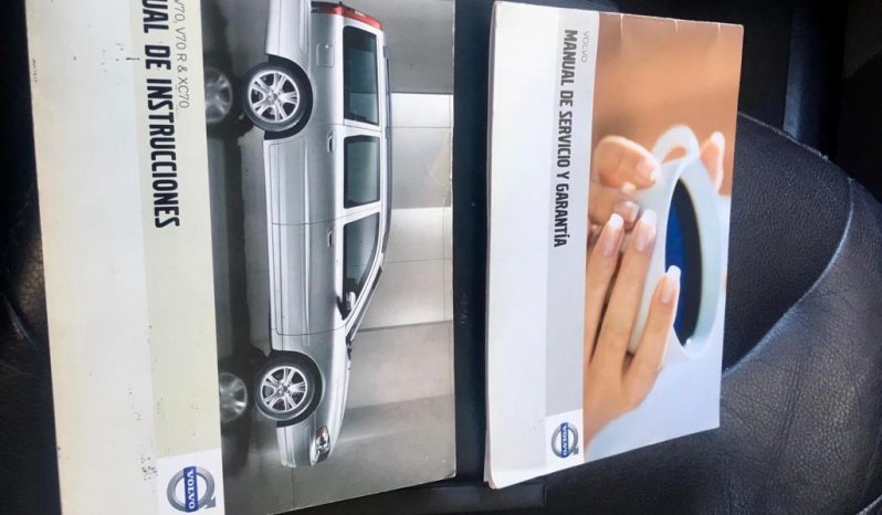 Volvo XC 70 2.4 D5 Momentum lleno